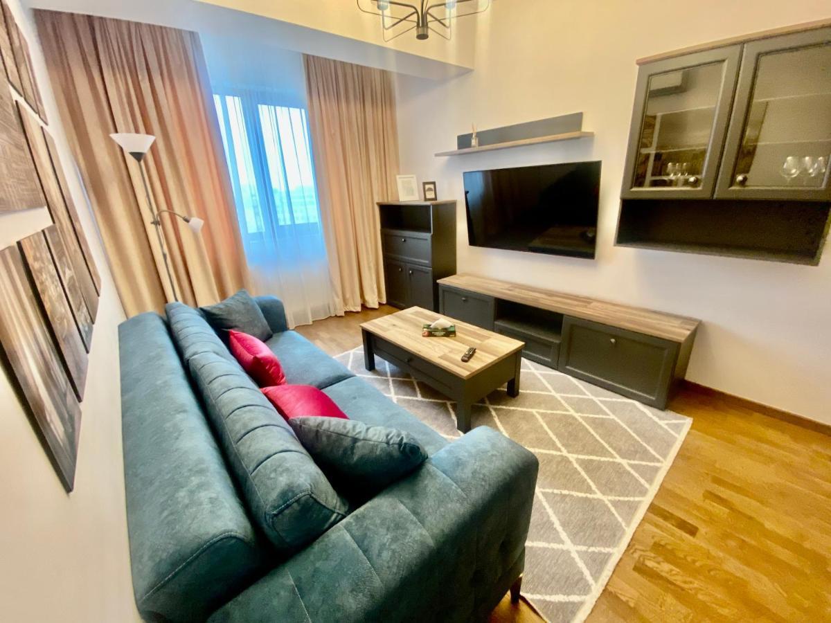 Lazar Loft Apartment ยาช ภายนอก รูปภาพ