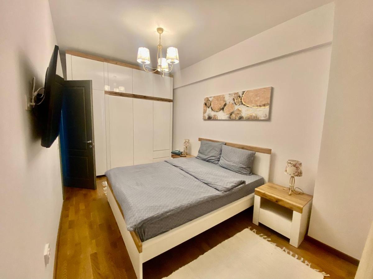 Lazar Loft Apartment ยาช ภายนอก รูปภาพ