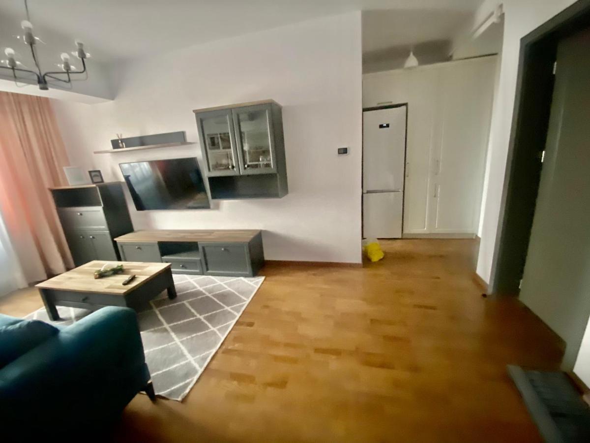 Lazar Loft Apartment ยาช ภายนอก รูปภาพ